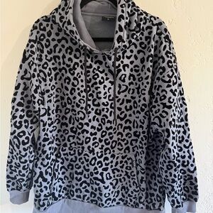 Von Dutch sz xl Leopard Print Hoodie